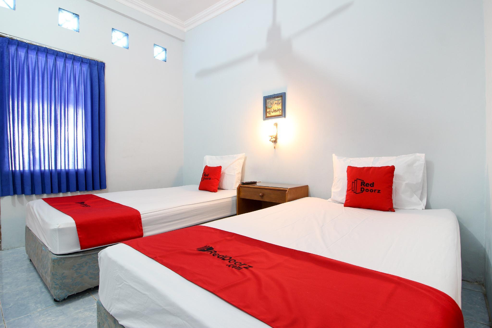 Reddoorz Syariah At Jalan Menteri Supeno Hotell Yogyakarta Eksteriør bilde