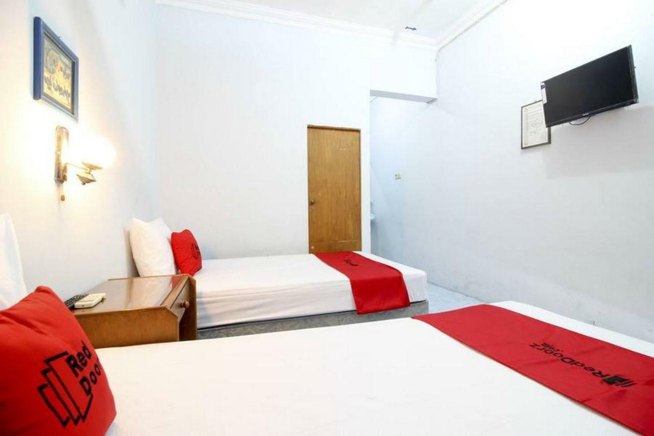 Reddoorz Syariah At Jalan Menteri Supeno Hotell Yogyakarta Eksteriør bilde